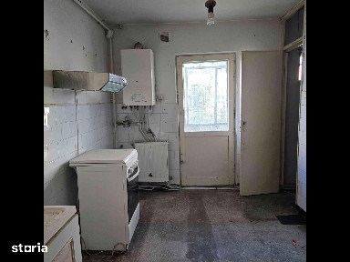 Hunedoara 2camere et.1.