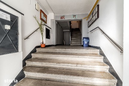 Apartament 3 camere, etaj 1, zona Băncilor / Podgoria