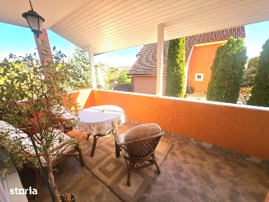 Casa superba, orizont-Livezeni, 920 mp teren