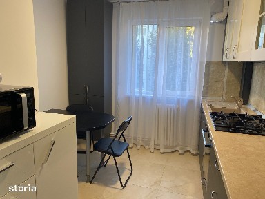 Apartament 4 camere Manastur, str.Peana, decomandat, et 1/4