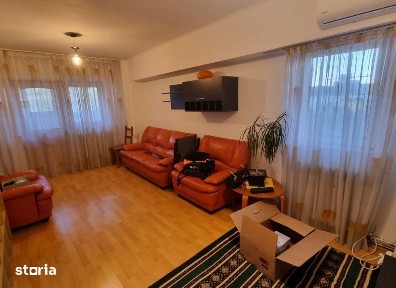 Apartament 3 camere Nicolina, 93 metri, etaj 4 Cod:163402
