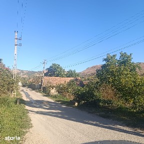 Casă cu 2 camere, teren 6512 mp in Tibru
