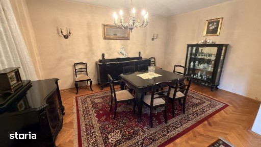 Apartament casa 3 camere 130 mp utili zona Parc Sub Arini
