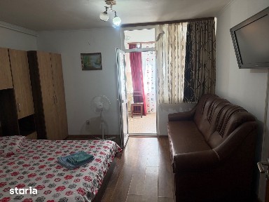 Garsoniera etaj 1, Zona Burdea