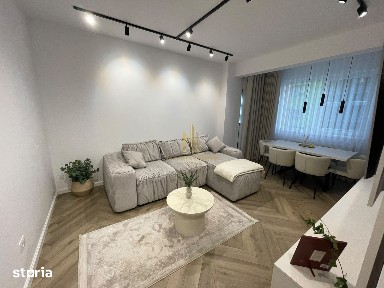 Apartament cu 3 camere, complet mobilat, loc de parcare inclus