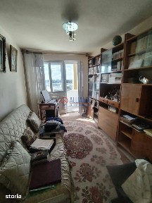Casa De Cultura-Apartament cu 4 camere liber