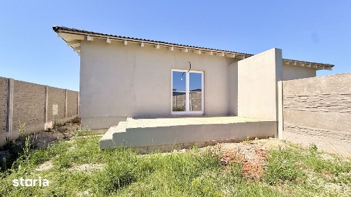 Duplex de vanzare, 3 camere - 2 bai, Urseni