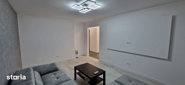 Apartament 4 camere, 86 mp, zona Lapus