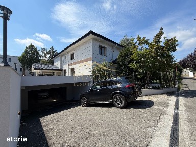 Vila Premium *800mp* // teren *963mp* / garaj cu 6 locuri* // Iancu Ni