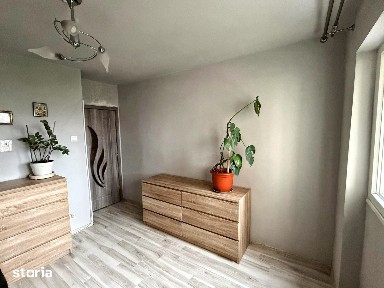 DIRECT PROPRIETAR -3 camere decomandat 72mp, etaj 3/10, Bd. Republicii