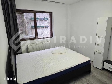 Apartament cu curte proprie de 100 mp, parcare- Zorilor