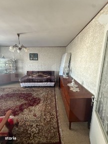 Apartament cu 3 camere, 66 mp, zona Zamca