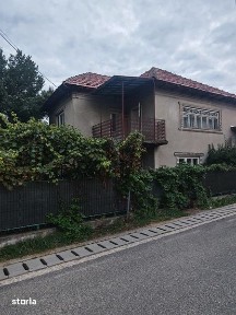Casa zona centrala Cislau