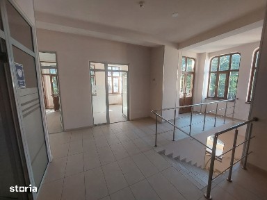 Ultracentral - S+P+1+M - imobil cu destinatie mixta in inima orasului