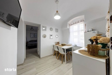 PF vand apartament la curte, centru, vis-a-vis Platinia, USAMV.