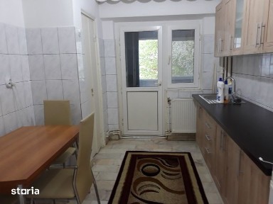 Inchiriez ap 2 cam decomandat Braila