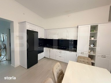 Casa de vanzare, 180 mp, zona Central