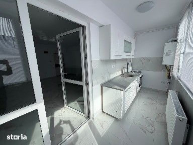 AP. 3 CAMERE- PRIMA INCHIRIERE, PARCARE INCLUSA, CENTRALA PROPRIE