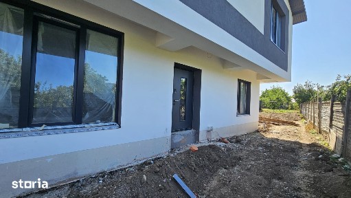 Casa de vanzare 4 cam P+1E, 320mp individuala Chiajna Militari