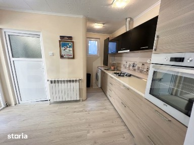 Casa cu un dormitor in Dambul Rotund, curte comuna