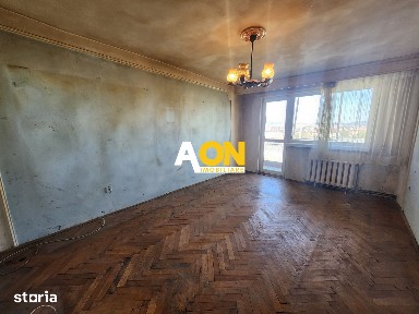 Apartament 3 camere, etaj intermediar, Cetate