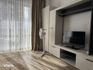 Inchiriez apartament de 2 camere in cart Avantgarden