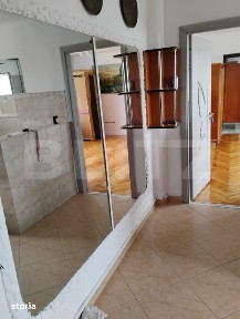 Apartament 3 camere, 80 mp, zona Sagului