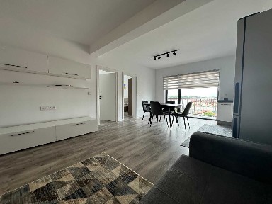 Apartament 3 Camere in bloc nou, zona Bradet