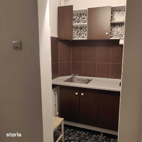 Proprietar vand Garsoniera etaj 2 Micalaca