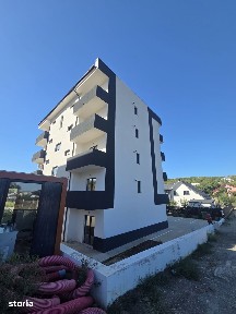 1 si 2 camere Visan, strada principala