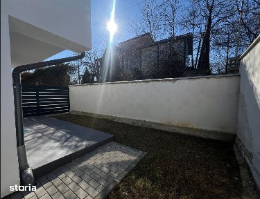 Corp de duplex, 4 camere si 2 bai, incalz pard, zona Bucium LIDL