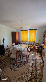 Casa de vanzare in Petresti la 68.000 euro