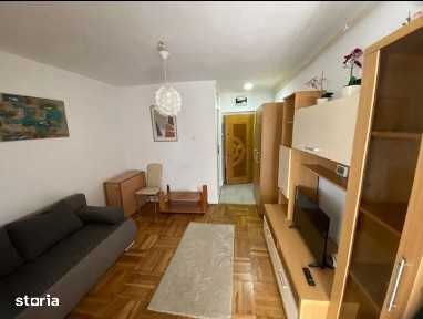 Garsoniera primitoare, gata sa-si intampine noul chirias!