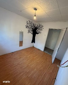 Apartament cu 4 camere de 81 mp, de renovat, in bloc reabilitat