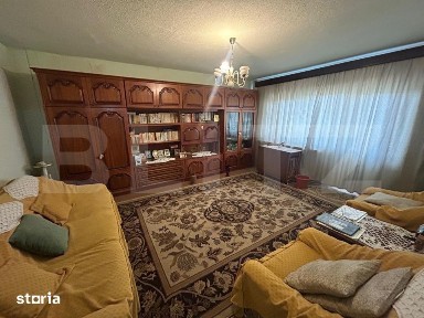 Apartament 3 camere, 70 mp, zona Gaesti