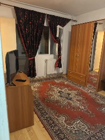 Închiriez apartament cu 1 cameră - Calea Girocului, Str. Crivaia