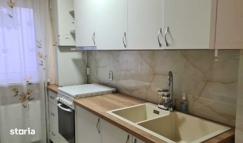 inchiriez apartament cu 2 camere in Manastur