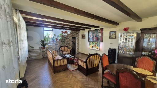Casa cu 4 dormitoare de vanzare, 180 mp, teren 1487 mp, in localitatea