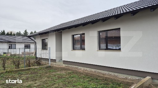 Casa cu 4 camere semifinisata, 92 mp, teren 400 mp, in localitatea Ve