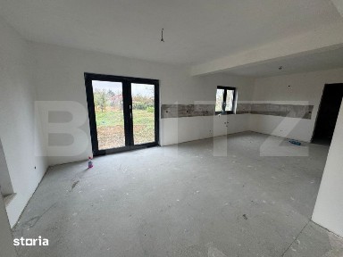 Casa semifinisata de vanzare, 167mp, teren 960 mp, la intrare in Lazur