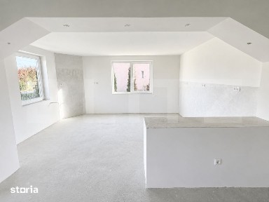 Casa cu 4 dormitoare de vanzare, 180mp, teren 1000 mp, Decebal (comun