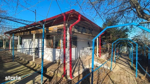 Casă + teren 3.495 mp- Bariera Traian - Pentru dezvoltare rezidențială