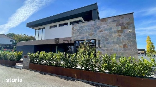 Vilă de Lux cu Saună și View la lac | Cartier Exclusivist | Corbeanca