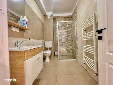 Apartament, 60 m²