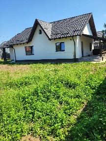 Casa parter de vanzare lileci str rozelor