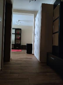 De închiriat apartament cu 2 camere