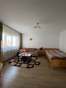 PF inchiriez ap 2 camere, decomandat, zona BIG