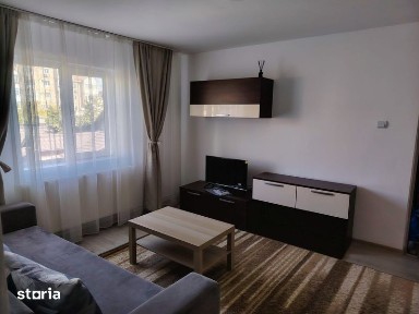 Inchiriez apartament cu doua camere in micro 6