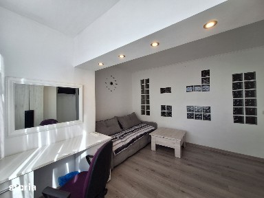 Apartament decomandat, 60 mp, etajul 1, zona Terra