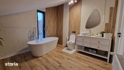 Casa direct proprietar, priveliste superba